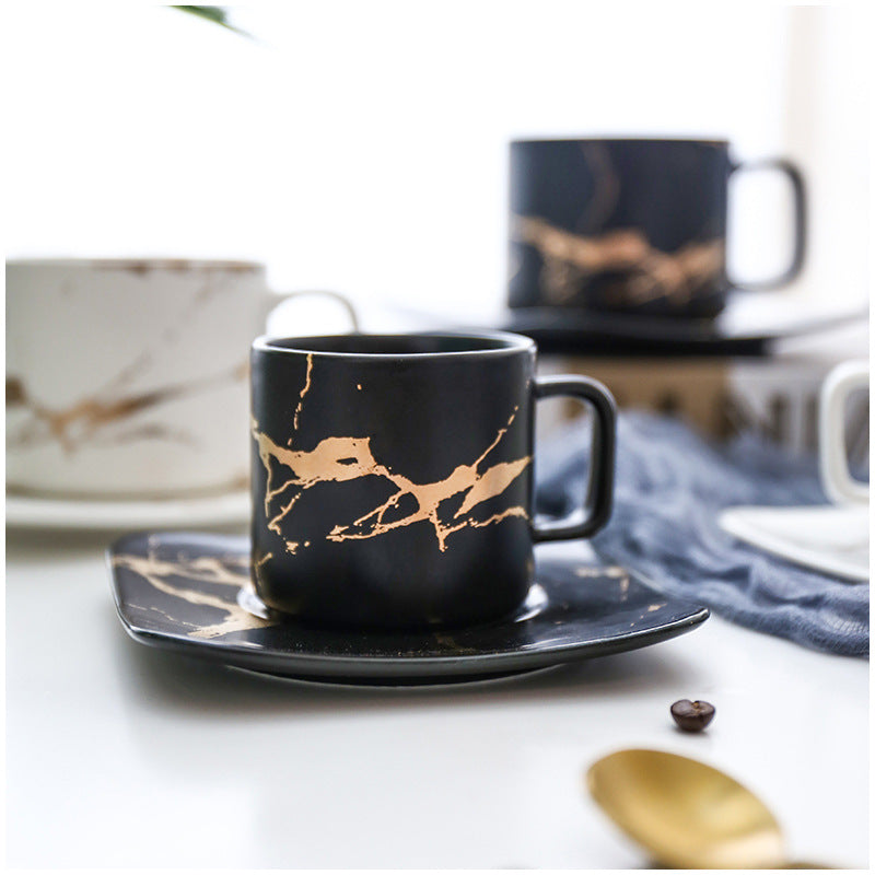 Velvet Sip - Black
