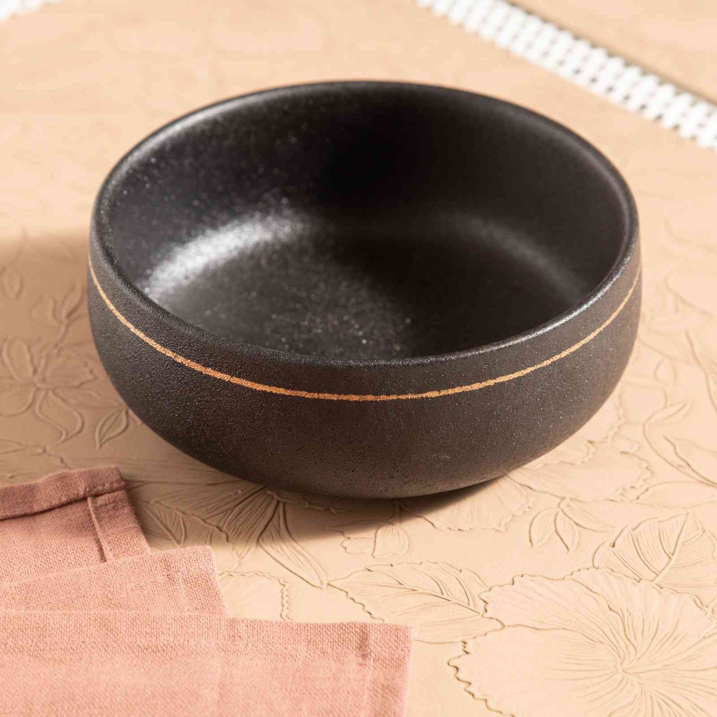 Midnight Elegance Dinner Set for 6 - 28 pcs