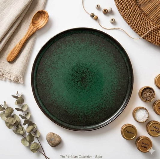 prdct_Sapphire Collection - Green - Corner Plate - 8.5 inch