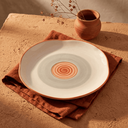 Rainbow Collection - Grey+Pink - Four Leaf Main Plate - 10 inch