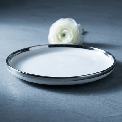 Snow White - Dinner Plate - 10 inch