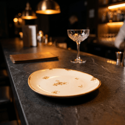British Retro - Oval Plate - 7.25 inch