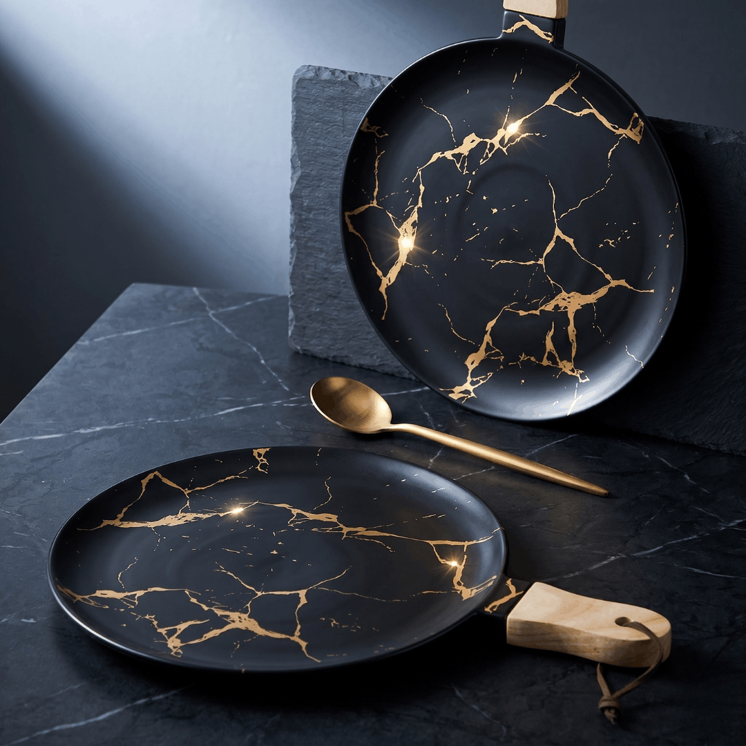 Round Platter- Black Gold