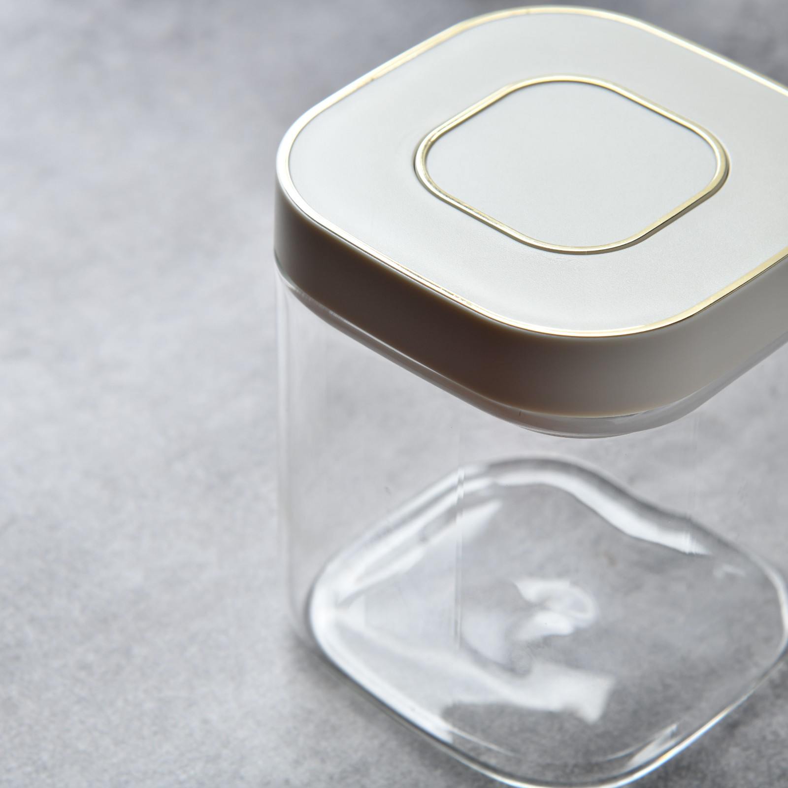 AuraSpin Revolving Airtight Jar Carousel - Set of 4 glass containers
