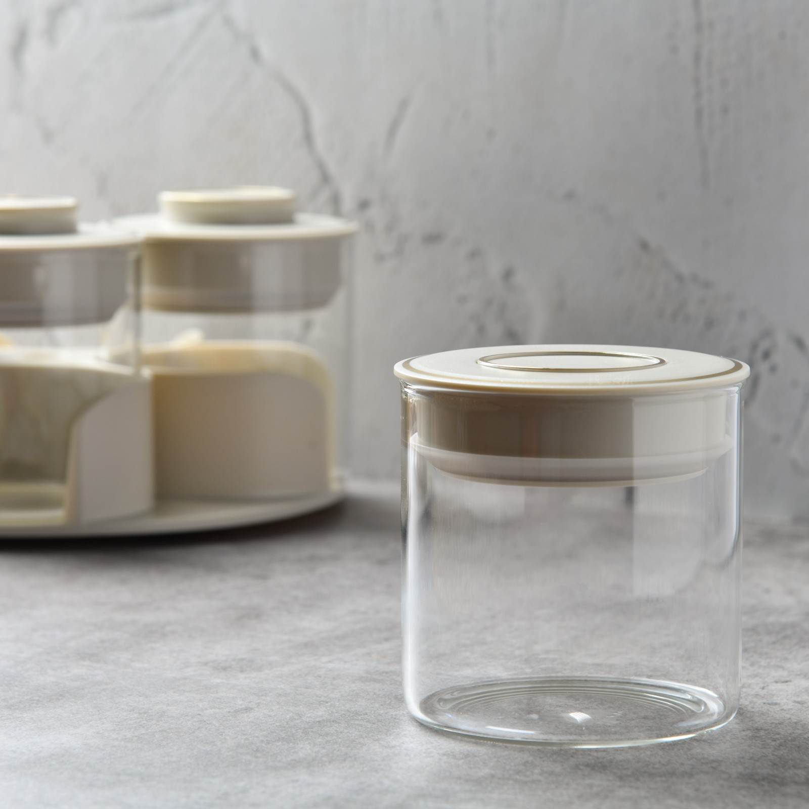 Aura spin Countertop airtight glass Jar Carousel – Set of 4