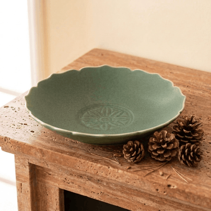 Lotus Serving Bowl - 11 in