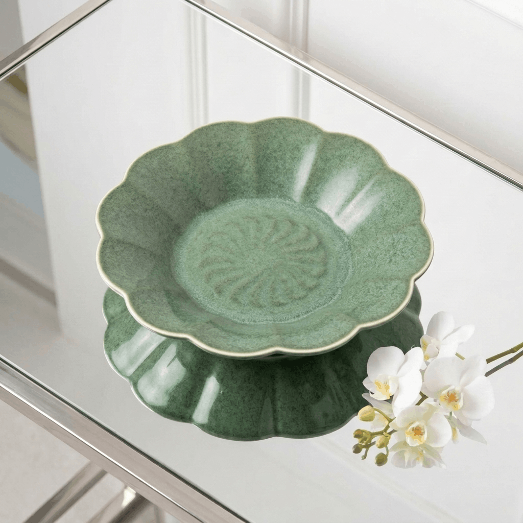 Lotus Shape Bowl - 11 in