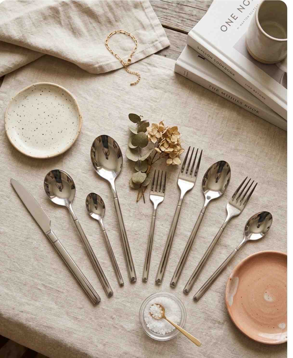 Ebony Aura Cutlery Set of 9