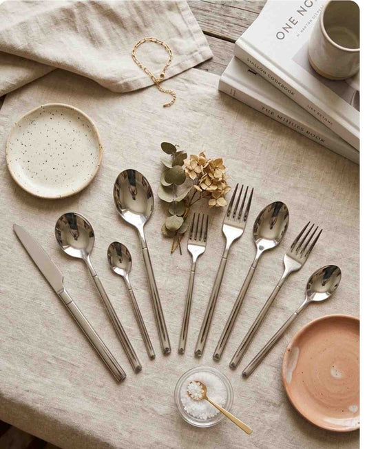 Ebony Aura Cutlery Set of 9