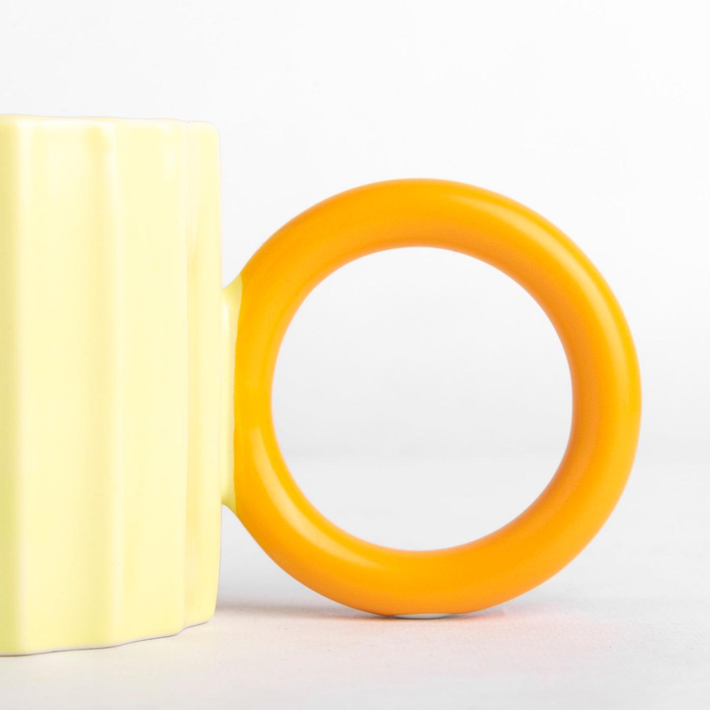 Ring Touch - Yellow With Orange Handle