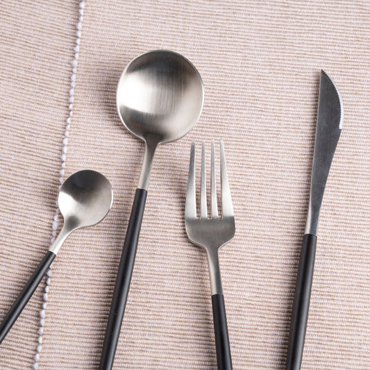 Manhattan Mood - Black Silver Cutlery Set of 4