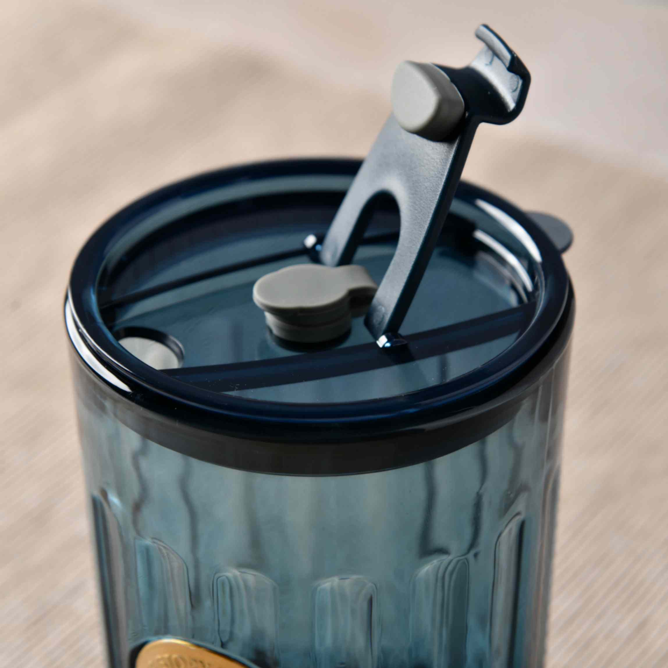 Fluted Lidded Cup - 450ml