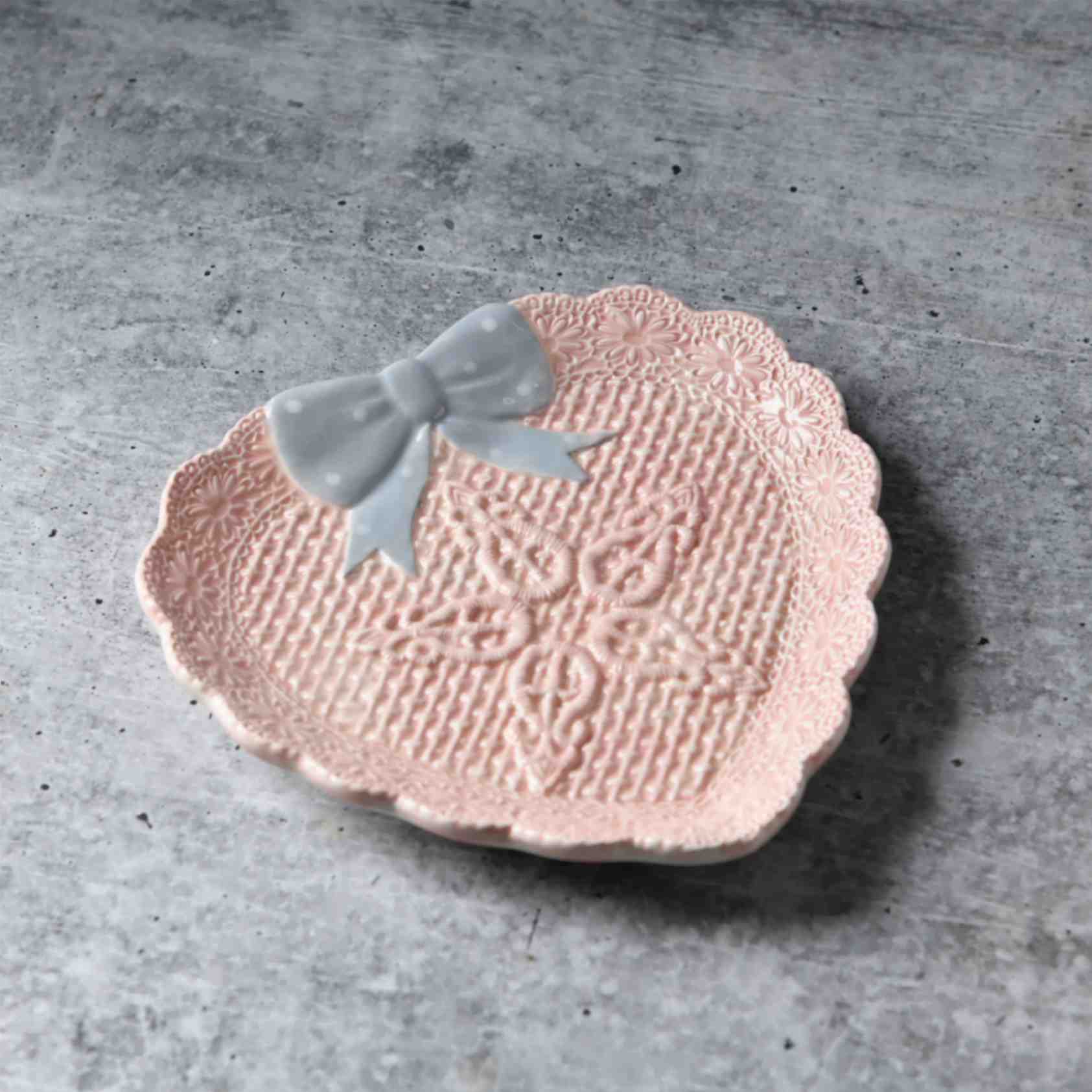 Heirloom Romance Heart Platter - Pink - 7.5-Inch
