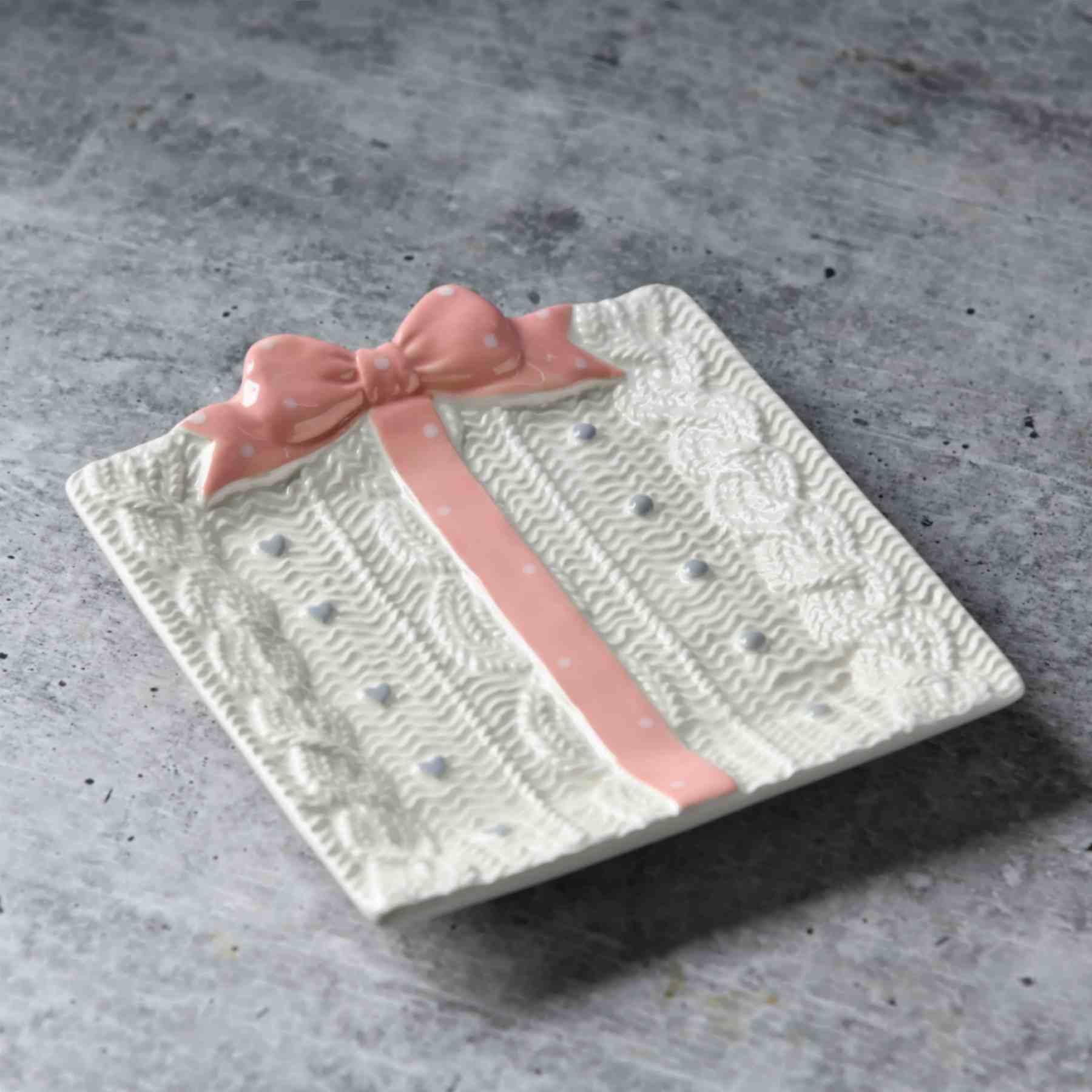Heirloom Romance Accent Plate - Blush Ribbon - 6-Inch