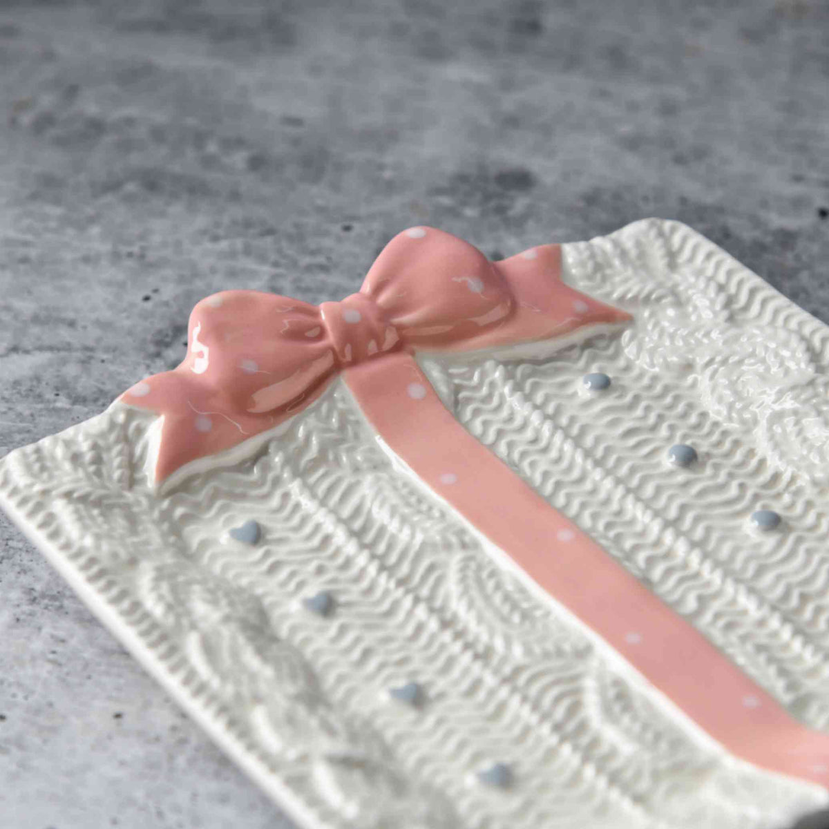Heirloom Romance Accent Plate - Blush Ribbon - 6-Inch