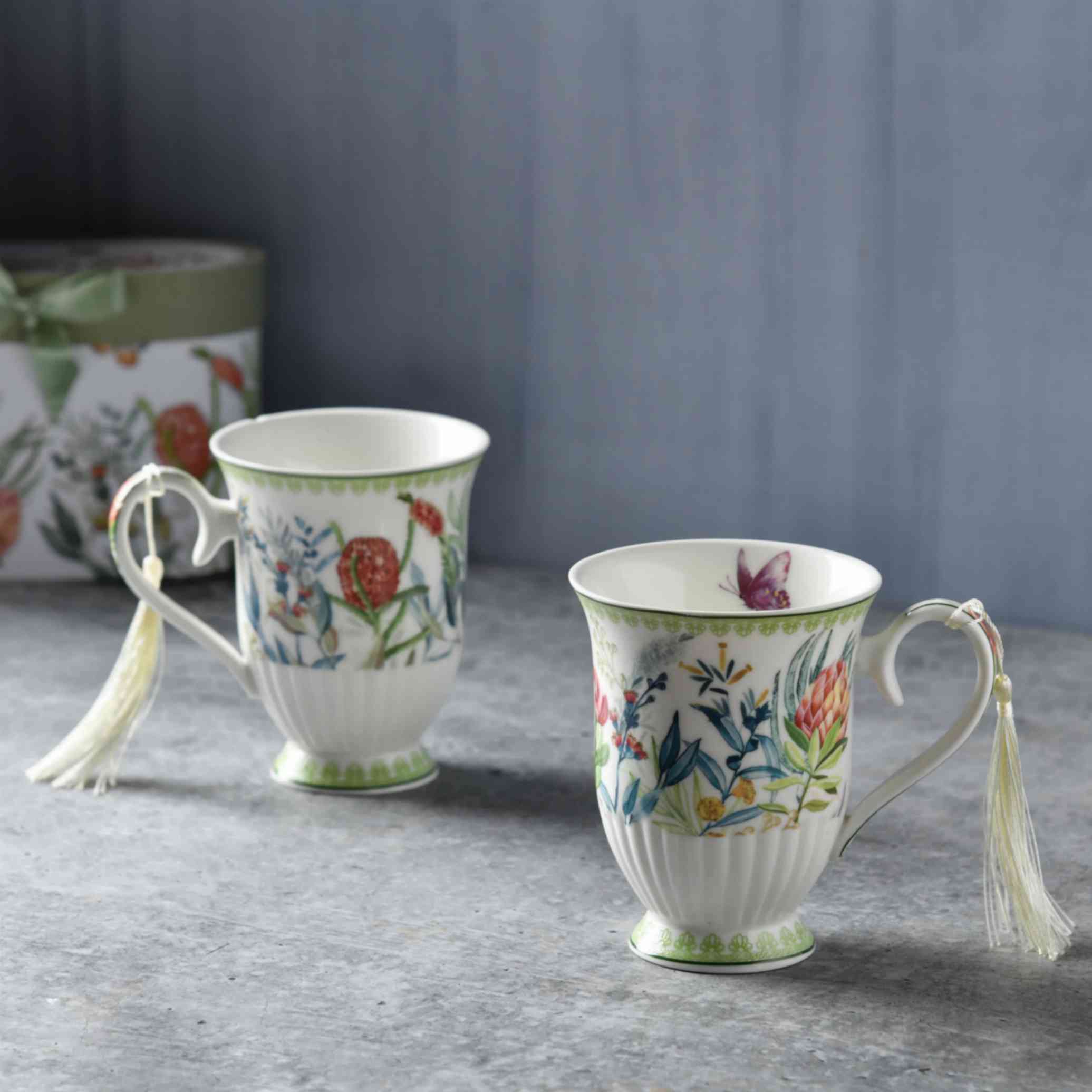 Vintage Romance Mug Set of 2 - 300ml