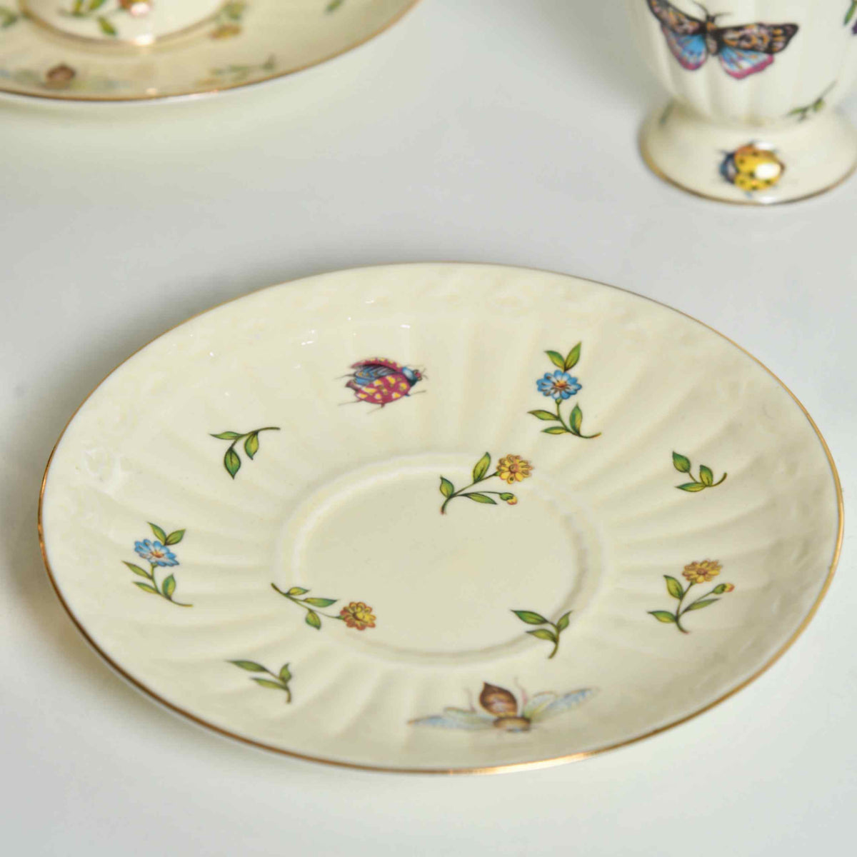 Vintage Royal Tea Cup & Saucer - set of 2 - 200ml