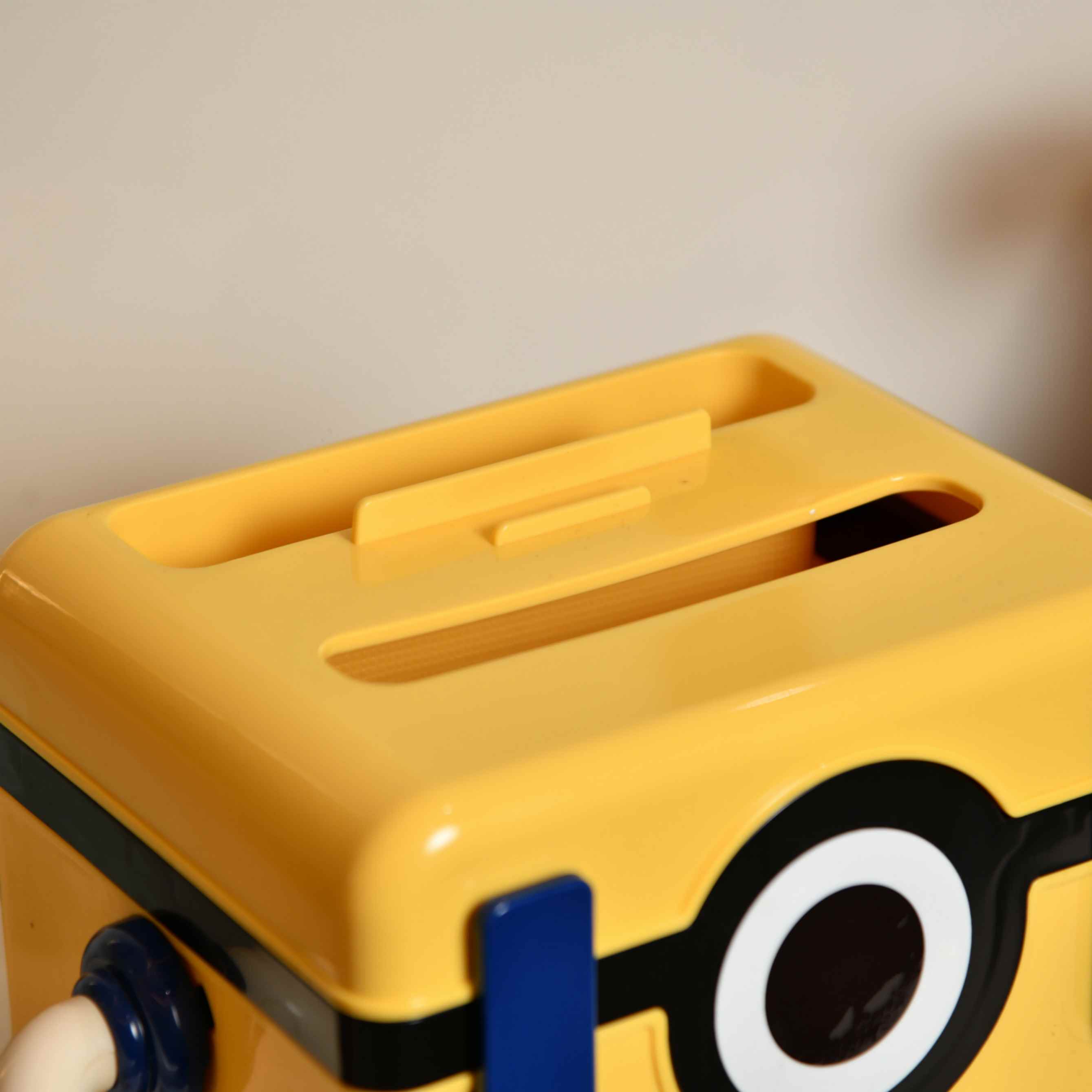 ToonMario Tissue Bot