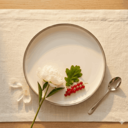 Snow White - Dinner Plate - 10 inch
